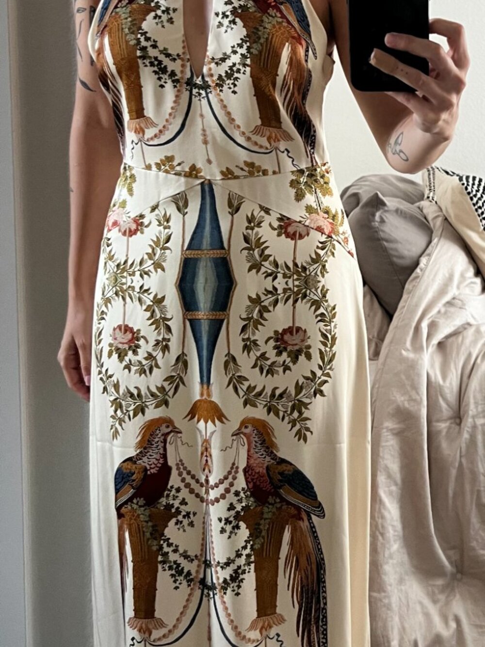*NWT* Yllw the Label: Celeste Maxi Dress Bird Print Open Back - Picture 7 of 7